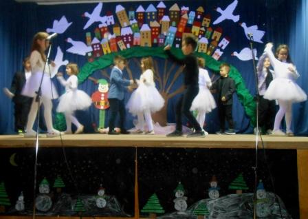 xristoygenna G 2018 18